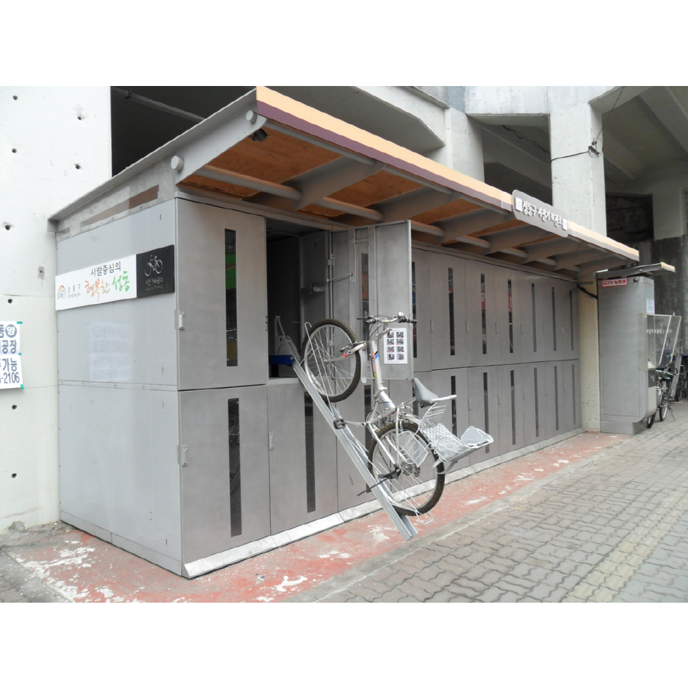 Bicycle storage rack