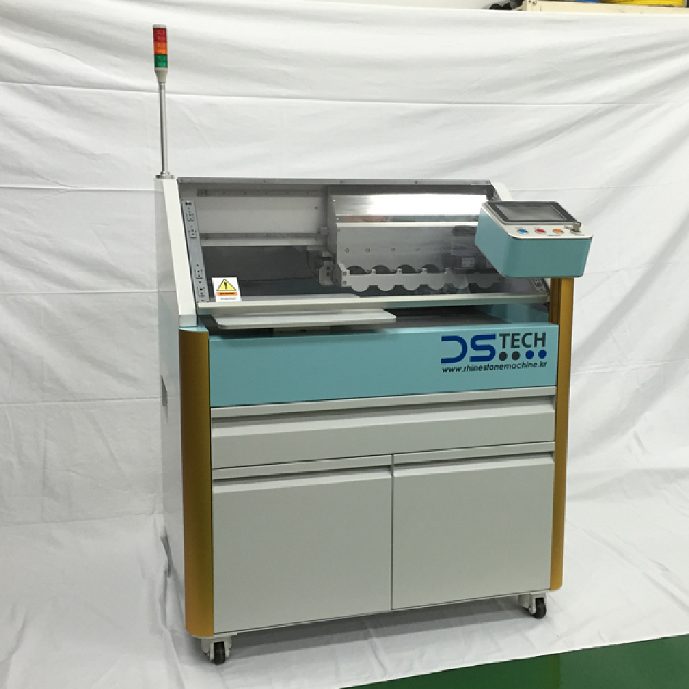 Rhinestone setting machine