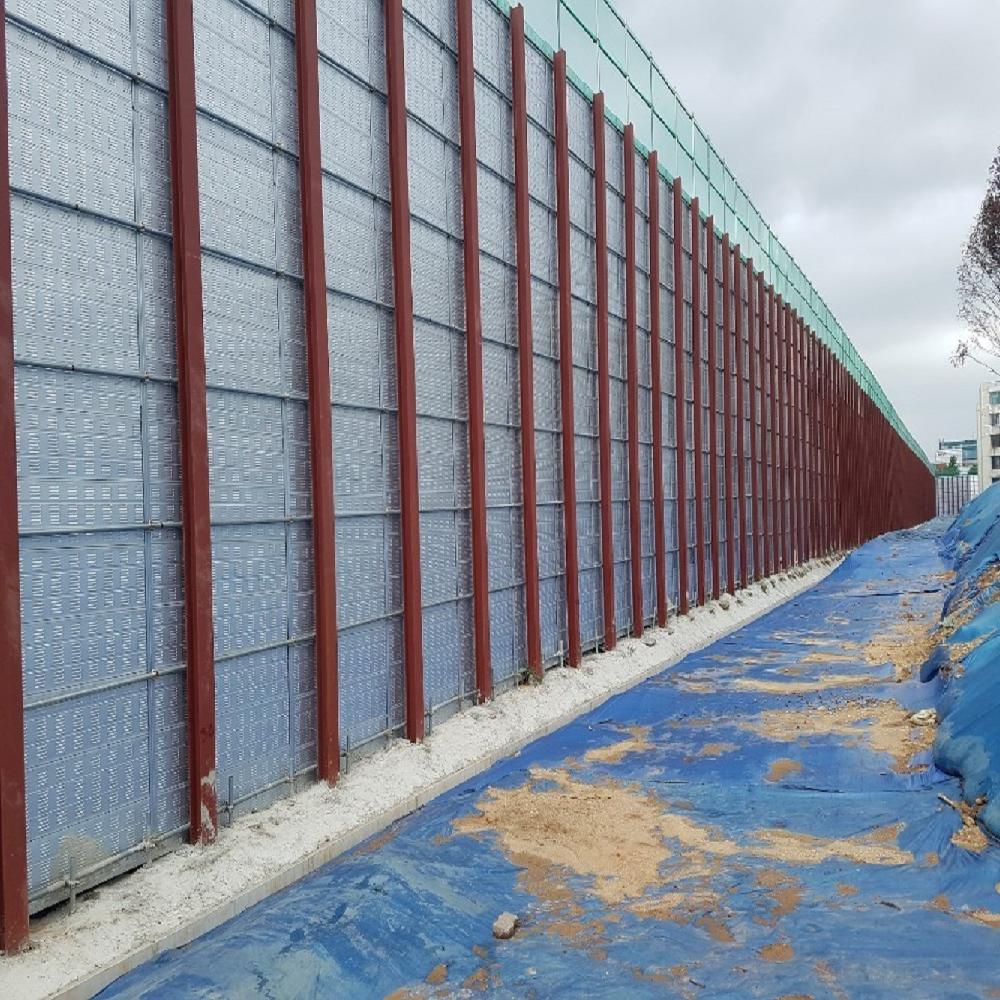 Steel Noise Barrier
