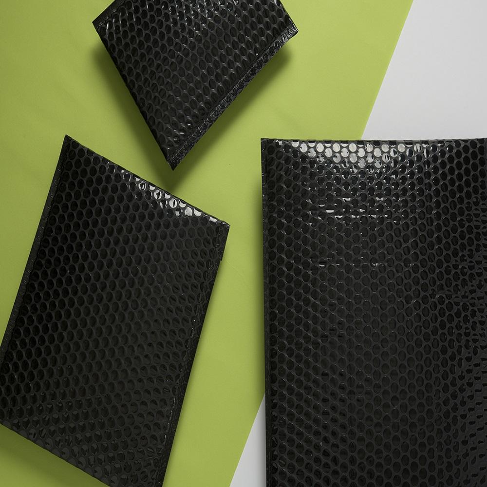 Bubble padded emailer black 6x10 with convenient, economic, safe with lightness for business