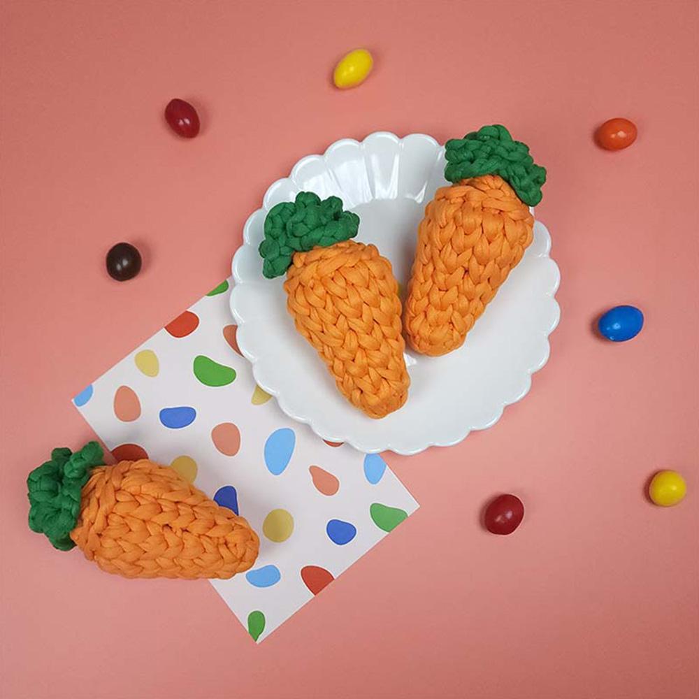 Do you like me? ~ Carrot catch toy