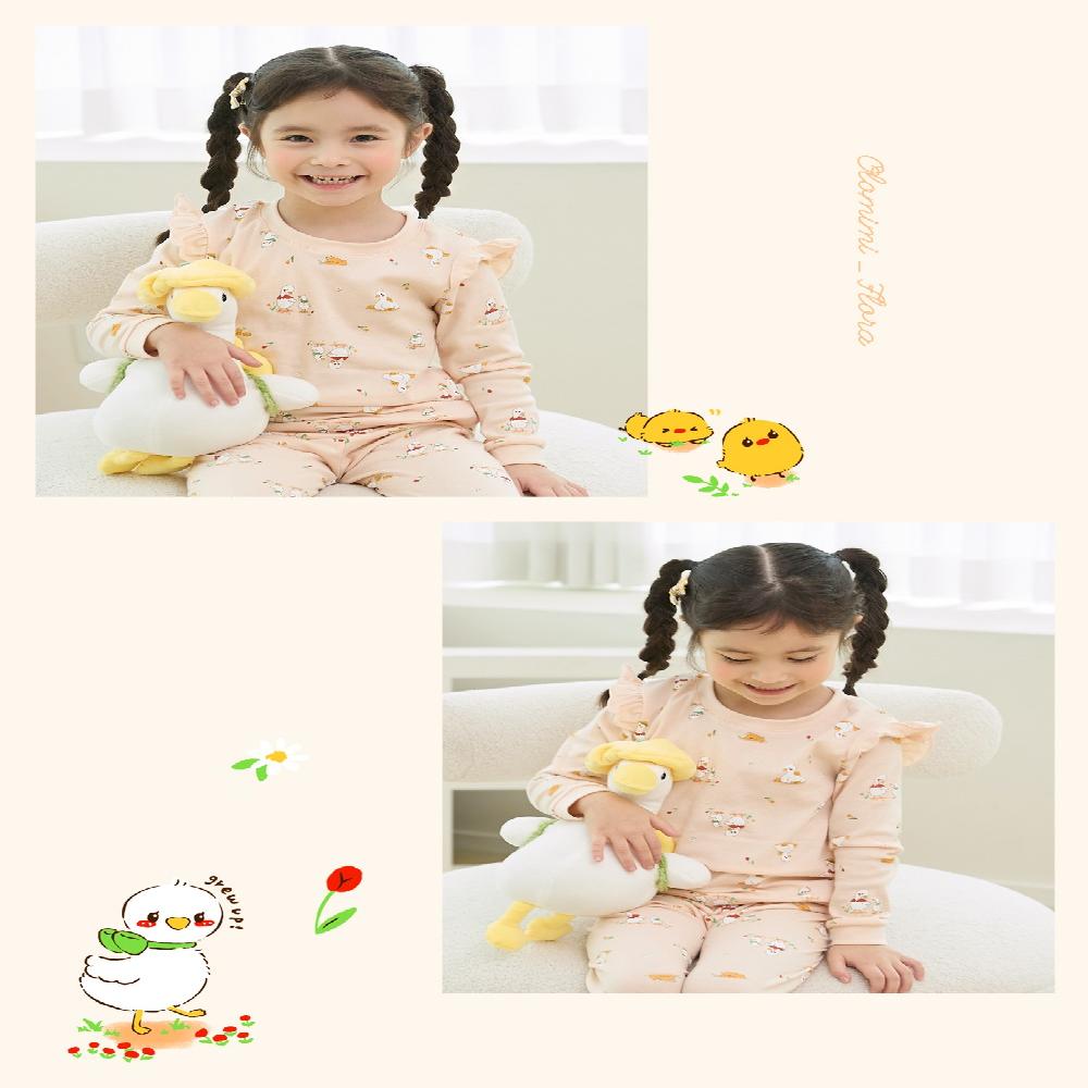 kids wear 30S 3/4 length modal <Flora>